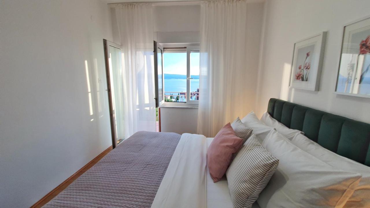 Seaview Apartment With Balcony And Terrace Barac Crikvenica Luaran gambar