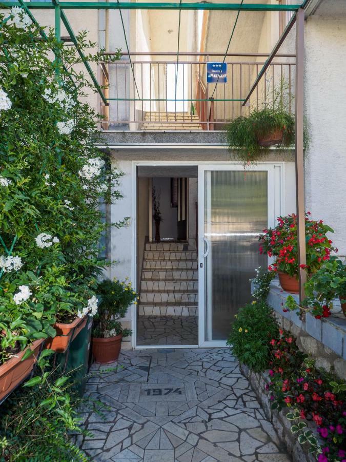 Seaview Apartment With Balcony And Terrace Barac Crikvenica Luaran gambar